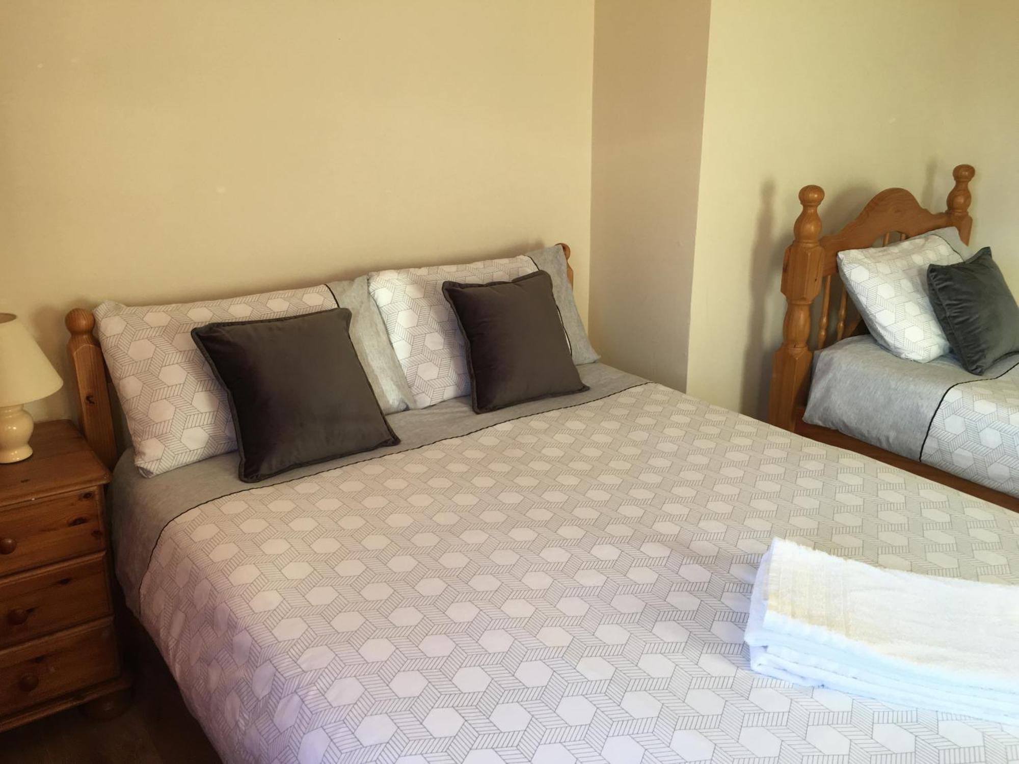Private Double Rooms & Twin Rooms Rahoon กัลเวย์ ภายนอก รูปภาพ